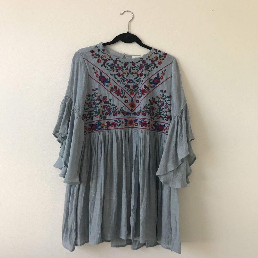 Embroidered Floral Top